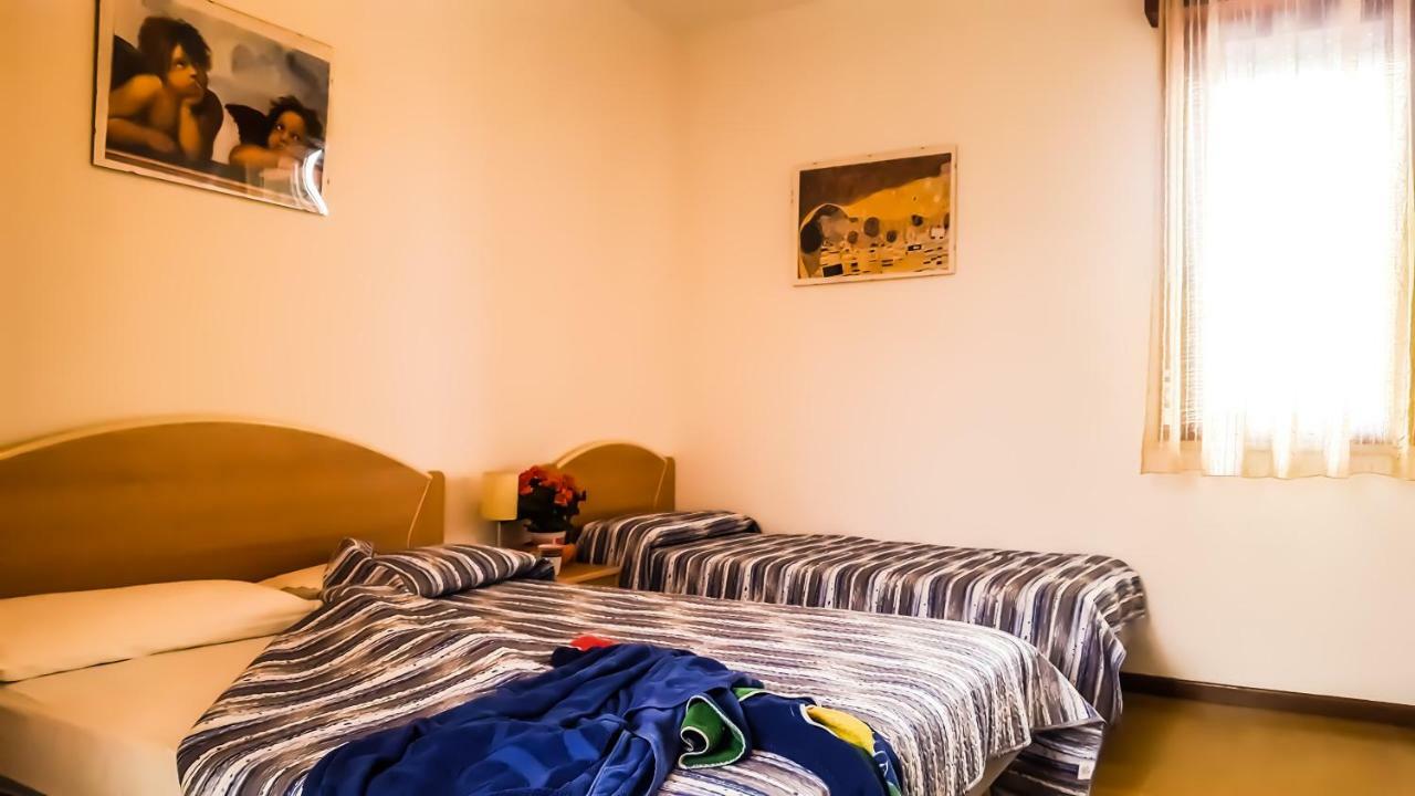 Residence Solarium Bilo Бибионе Екстериор снимка