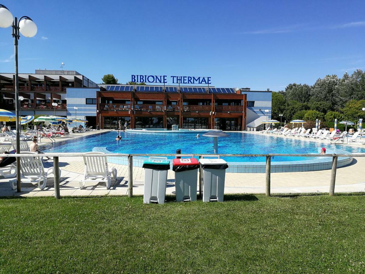 Residence Solarium Bilo Бибионе Екстериор снимка